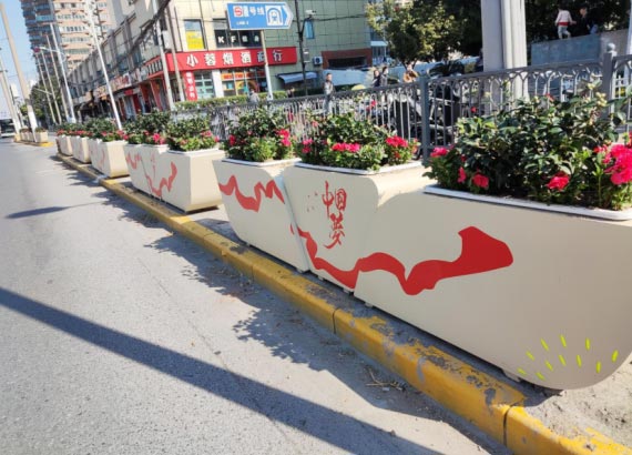 市政/城市道路花箱：择选有方，绿意生辉！