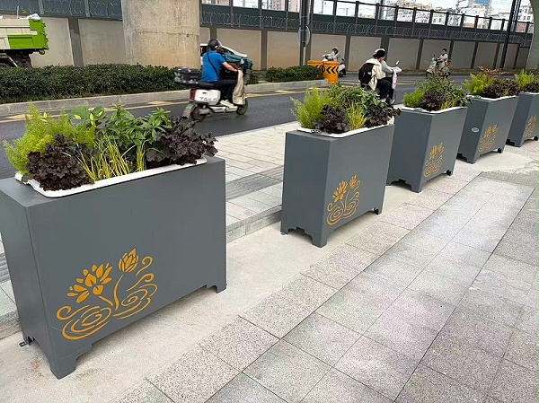 车站花箱