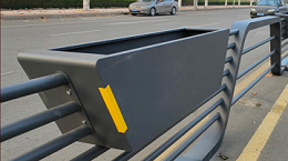 不锈钢花箱与铝合金花箱，谁更胜一筹？