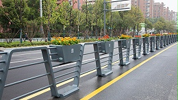 市政道路花箱护栏-合肥翡翠路-千帆竞发-产品案例