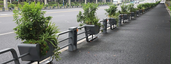 风生水起花箱护栏