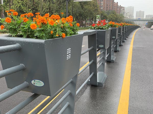 千帆竞发花箱护栏
