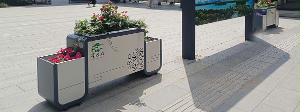 山水轻勾花箱护栏