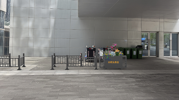 不锈钢花箱加长护栏定制