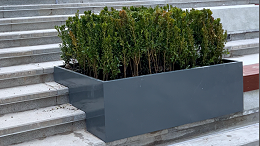 合肥产业园区台阶花箱案例