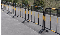 市政隔离花箱厂家直销｜替代传统护栏 提升街区形象